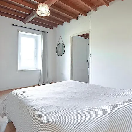 Nyaraló Amazing Home In Saint-Germain-Du-Pert With Wifi *