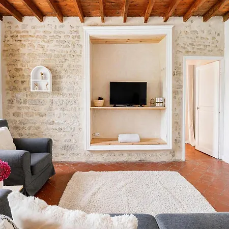Amazing In With Wifi Сasa de vacaciones Saint-Germain-du-Pert